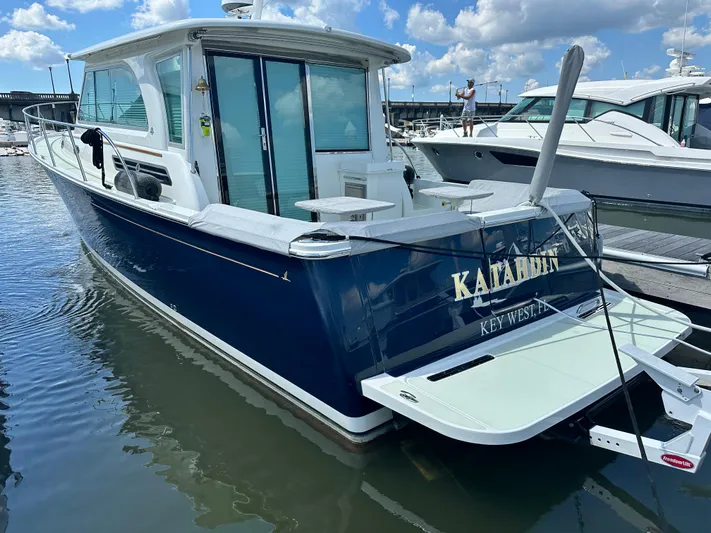 Katahdin Yacht Photos Pics 