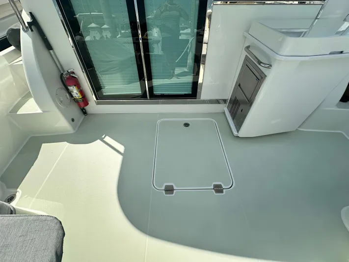 Katahdin Yacht Photos Pics 