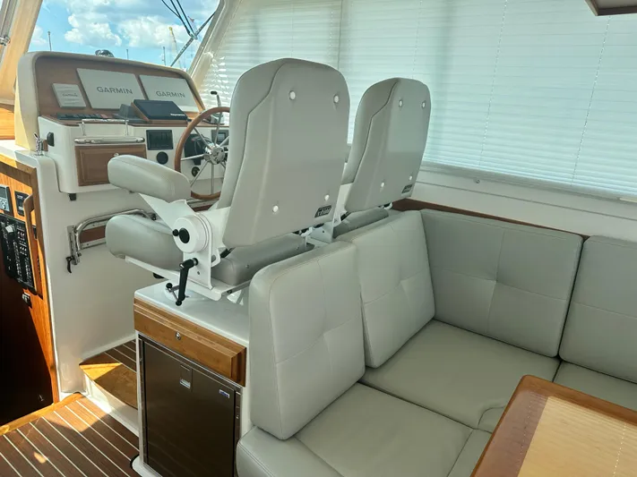 Katahdin Yacht Photos Pics 