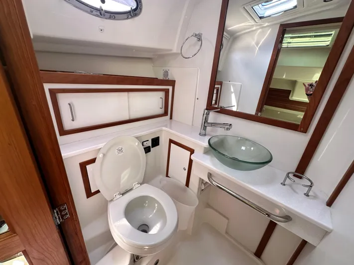 Katahdin Yacht Photos Pics 