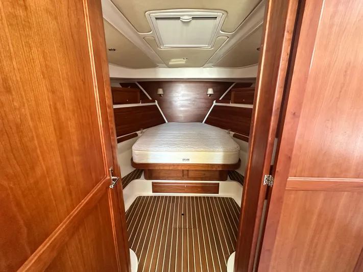 Katahdin Yacht Photos Pics 