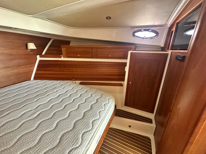 Katahdin Yacht Photos Pics 