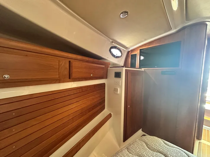 Katahdin Yacht Photos Pics 