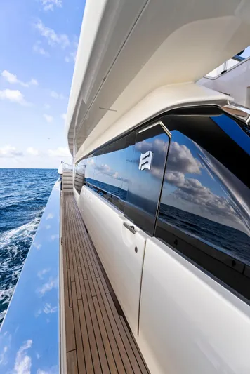  Yacht Photos Pics 2020 Ferretti Yachts 920, sleek design, ocean view, luxury yacht exterior.