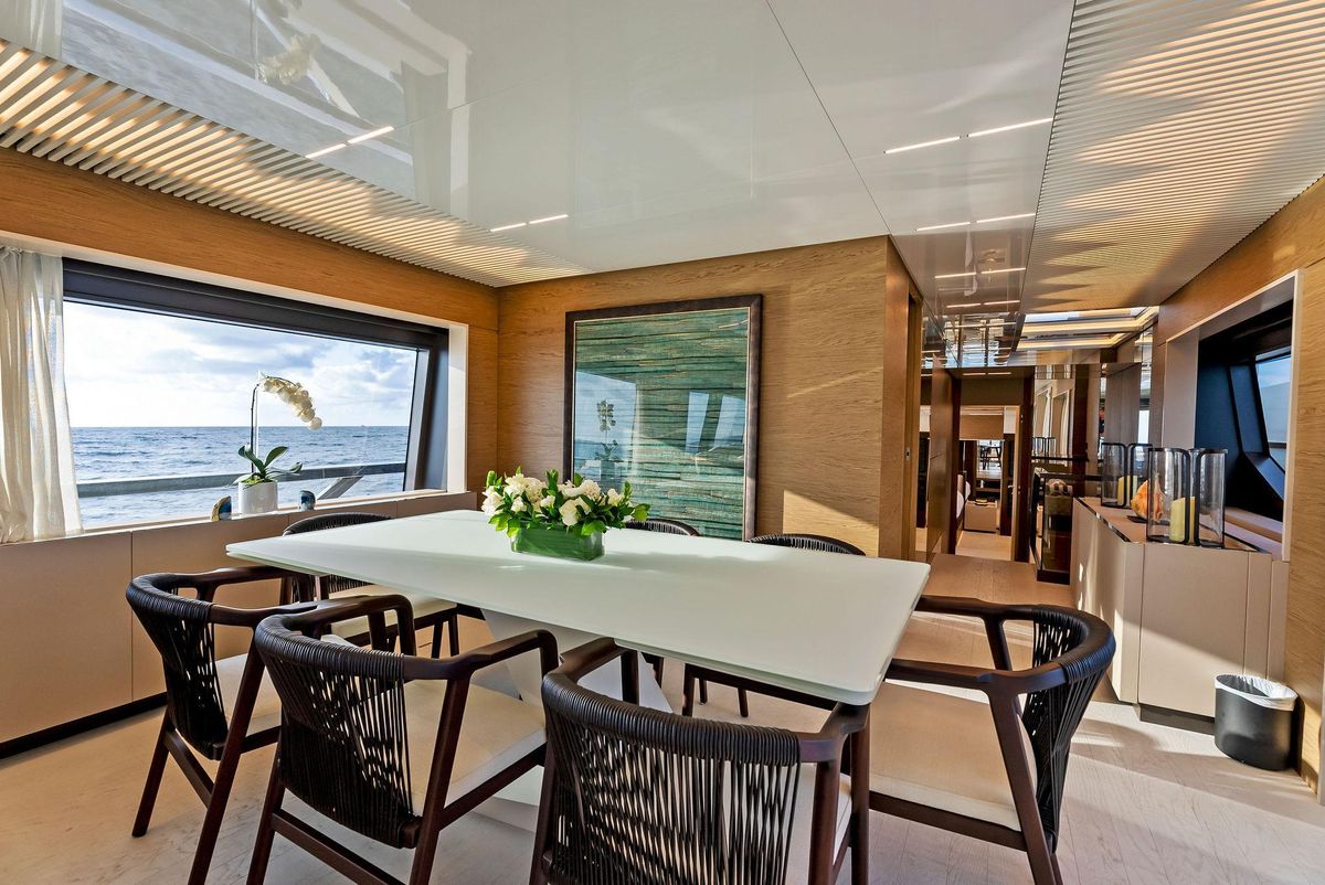 2020 Ferretti Yachts 92 