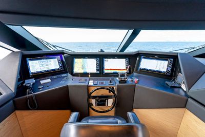 Yacht