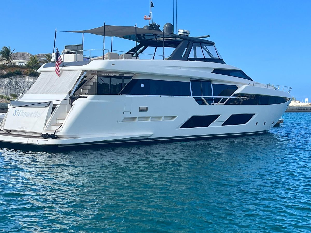2020 Ferretti Yachts 92 
