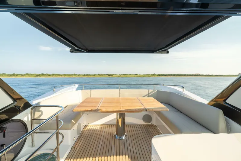  Yacht Photos Pics 2024 Sunseeker Manhattan 55 - Image 60