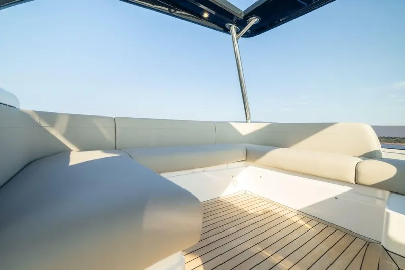  Yacht Photos Pics 2024 Sunseeker Manhattan 55 - Image 68