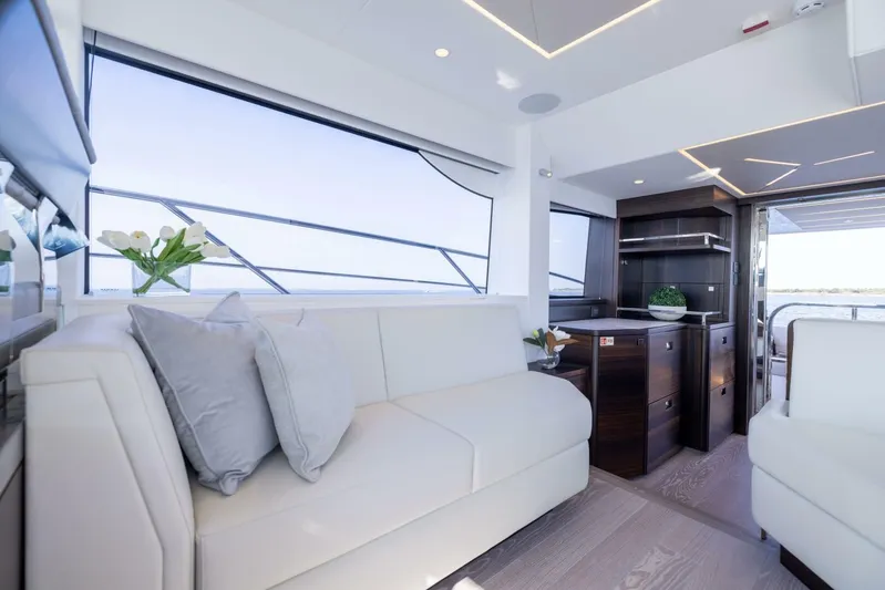  Yacht Photos Pics 2024 Sunseeker Manhattan 55 - Image 55