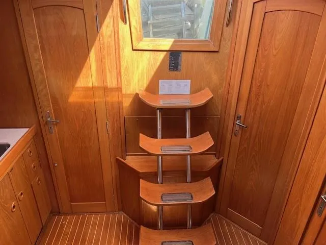 Jet Stream Yacht Photos Pics 