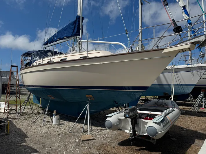 Odyssey Yacht Photos Pics 