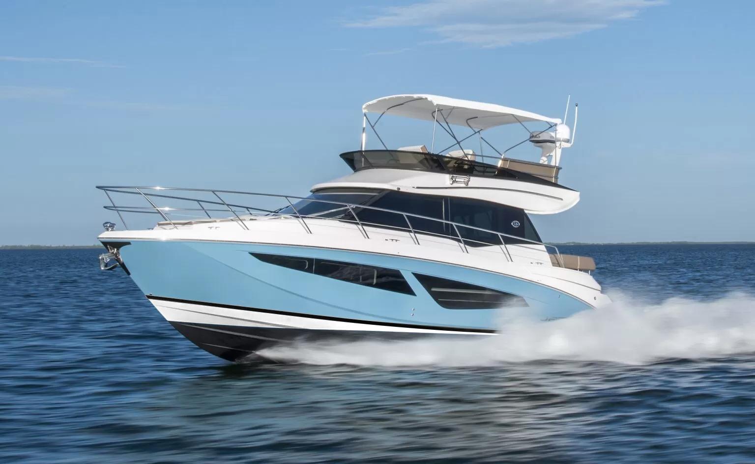 2021 Regal 42 Fly Flybridge for sale - YachtWorld