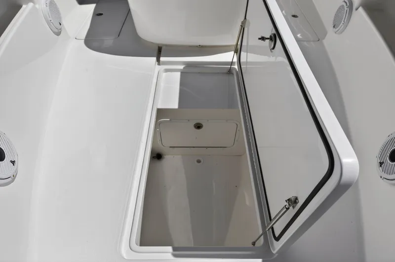  Yacht Photos Pics Open storage compartment on Invincible 36 Open Fisherman 2023.