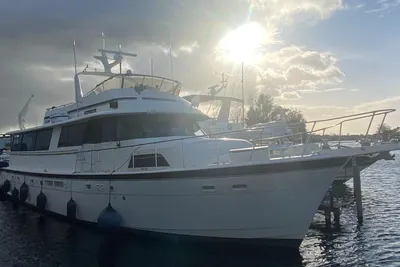 1986 Hatteras 70 Fly ( Varend Woonschip )