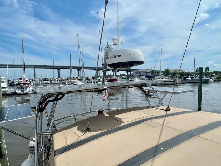 Island Pursuit Yacht Photos Pics 