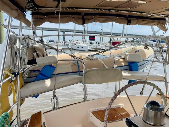 Island Pursuit Yacht Photos Pics 