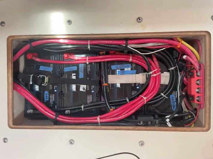 Island Pursuit Yacht Photos Pics 