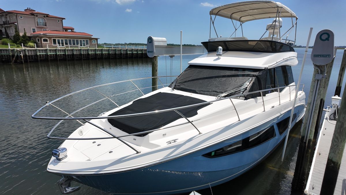 2018 Regal 42 