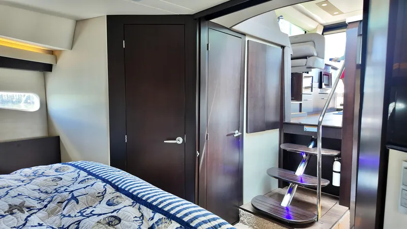 Ramble On Yacht Photos Pics 