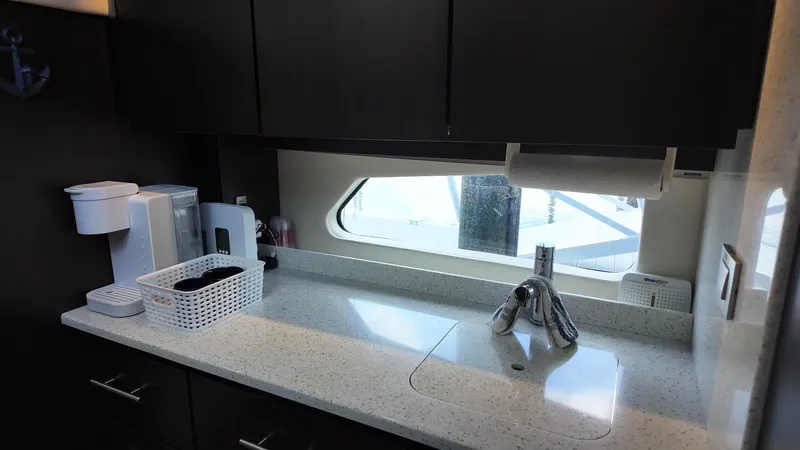 Ramble On Yacht Photos Pics 