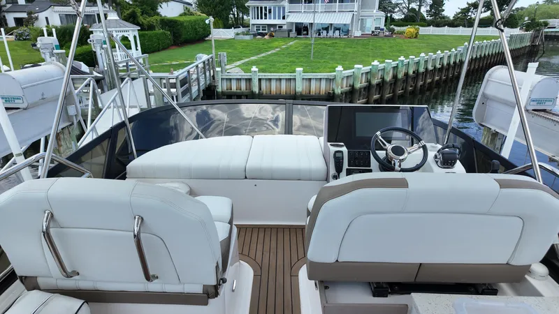 Ramble On Yacht Photos Pics 