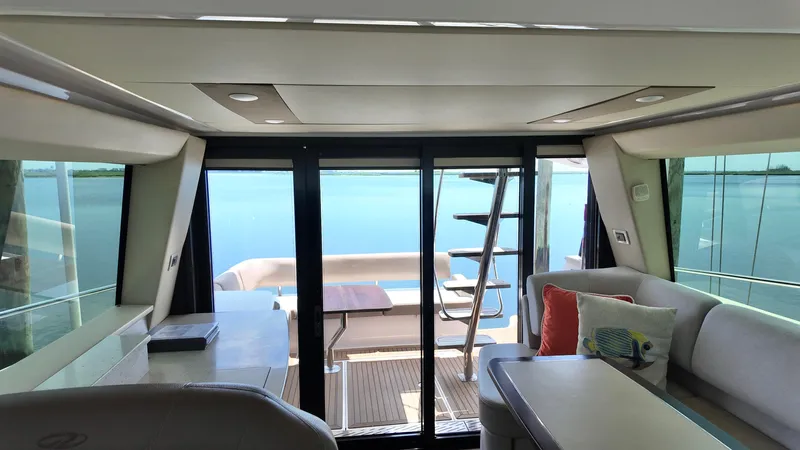 Ramble On Yacht Photos Pics 