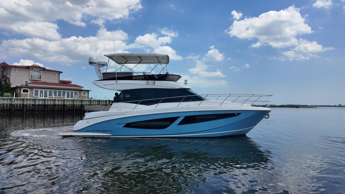 2018 Regal 42 