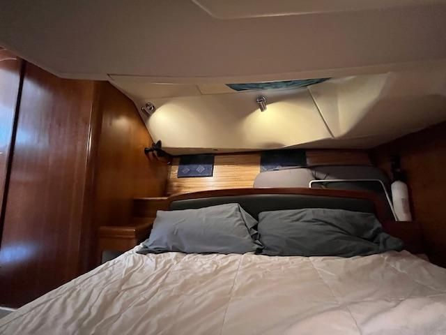 2006 Hunter Deck Salon