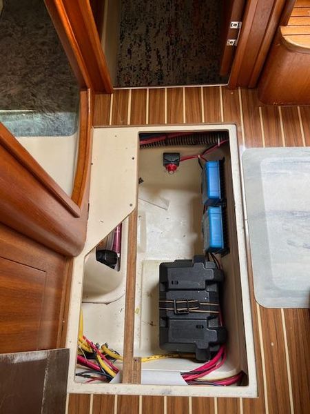 2006 Hunter Deck Salon