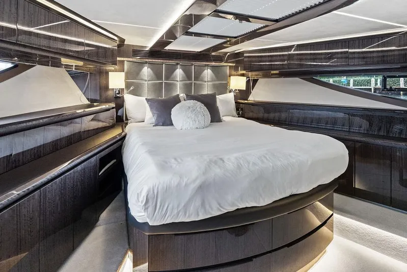 Triple T Yacht Photos Pics Luxurious bedroom interior of 2022 Galeon 640 Fly yacht with modern design.