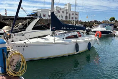1992 Jeanneau Sunway 25 orza corta de aletas