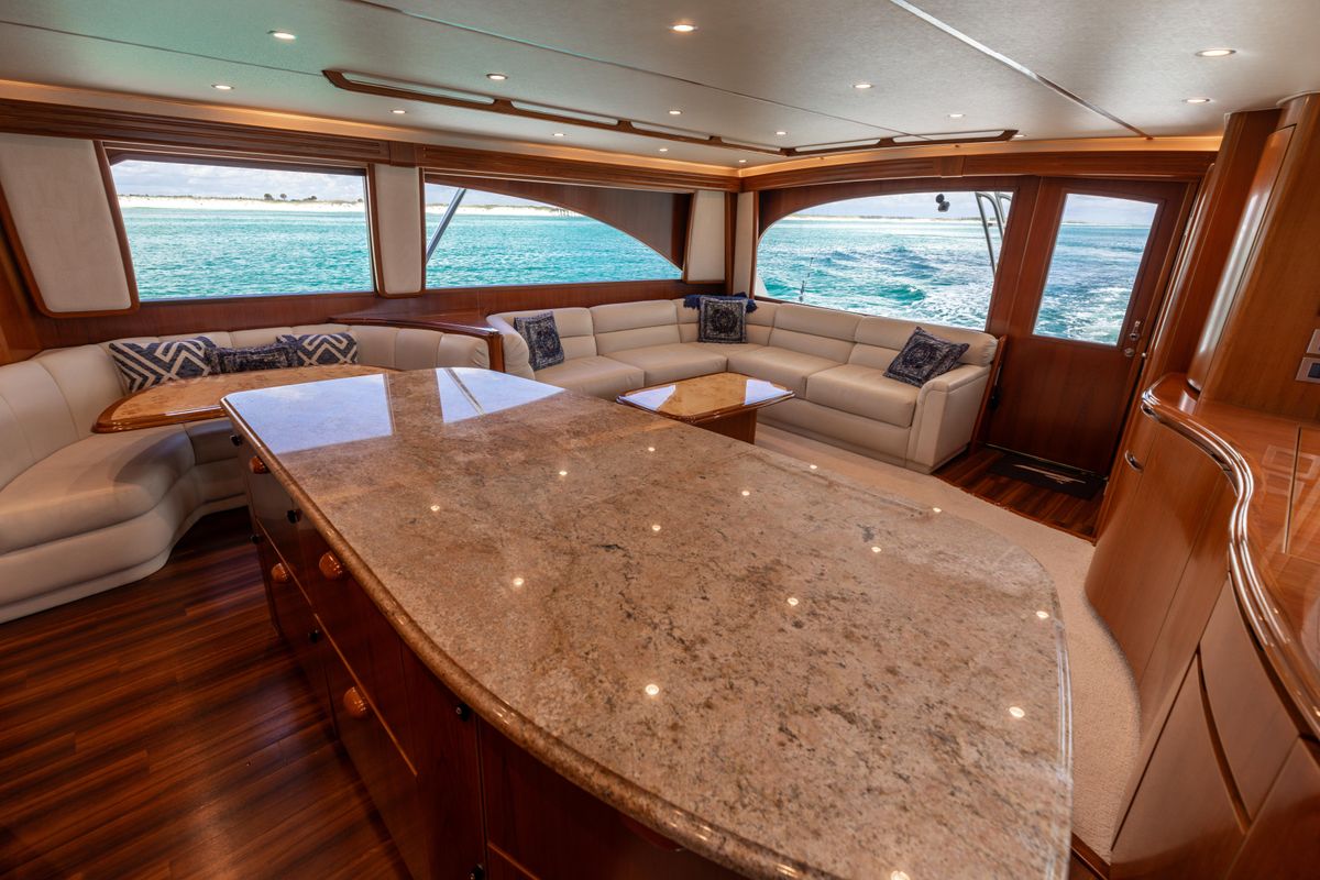 2015 Viking 70 