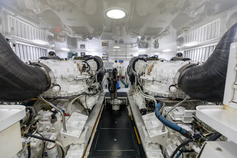 Smooth Ride Yacht Photos Pics 2015 Viking 70 Convertible  Engine Room 3