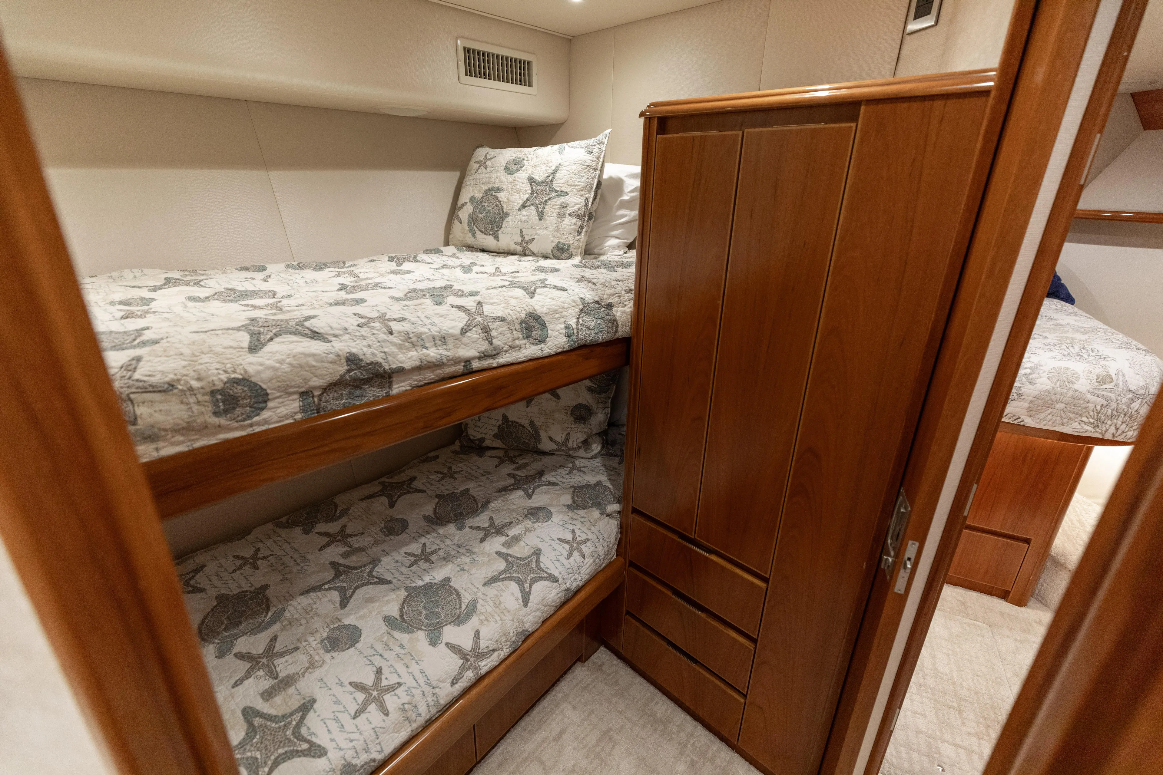Smooth Ride Yacht Photos Pics 2015 Viking 70 Convertible  Guest Stateroom 2