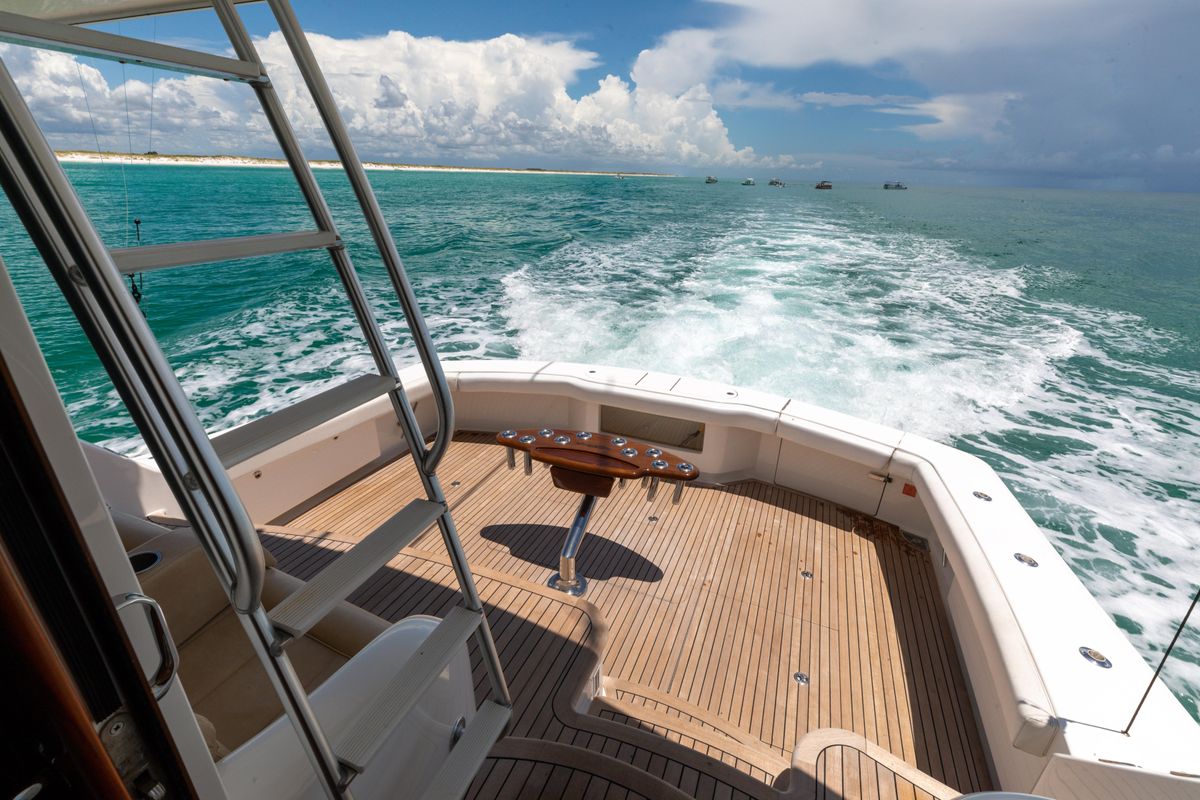 2015 Viking 70 