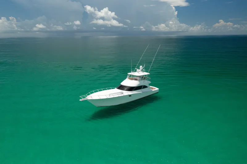 Smooth Ride Yacht Photos Pics 2015 Viking 70 Convertible