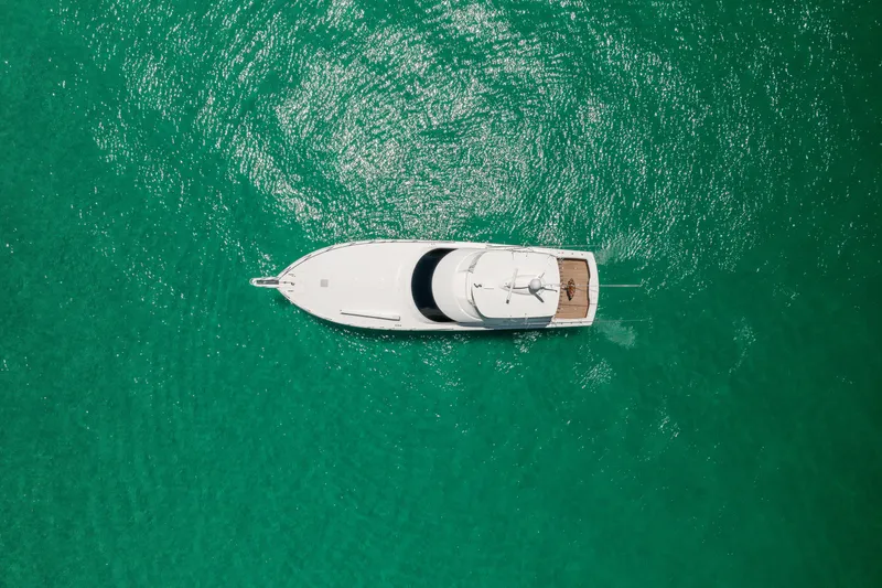 Smooth Ride Yacht Photos Pics 2015 Viking 70 Convertible