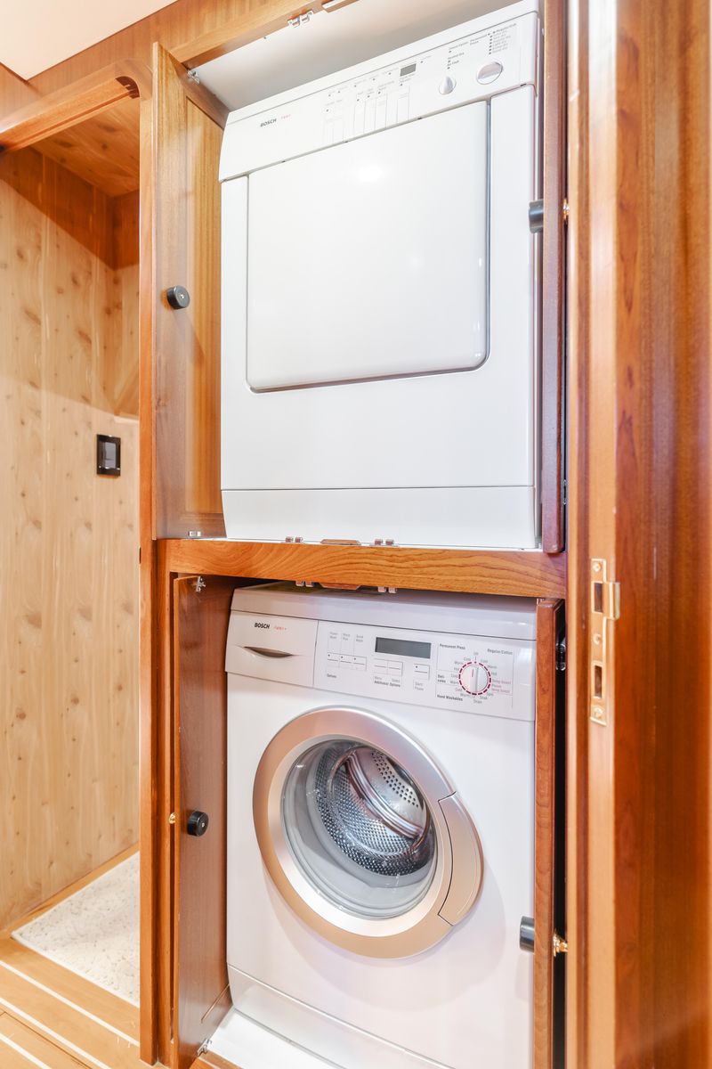 2007 Grand Alaskan 88 
