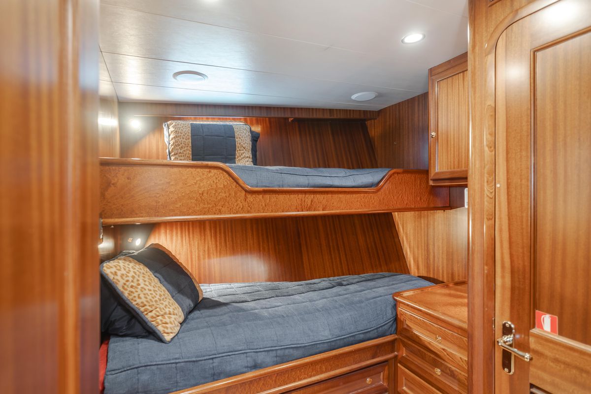 2007 Grand Alaskan 88 