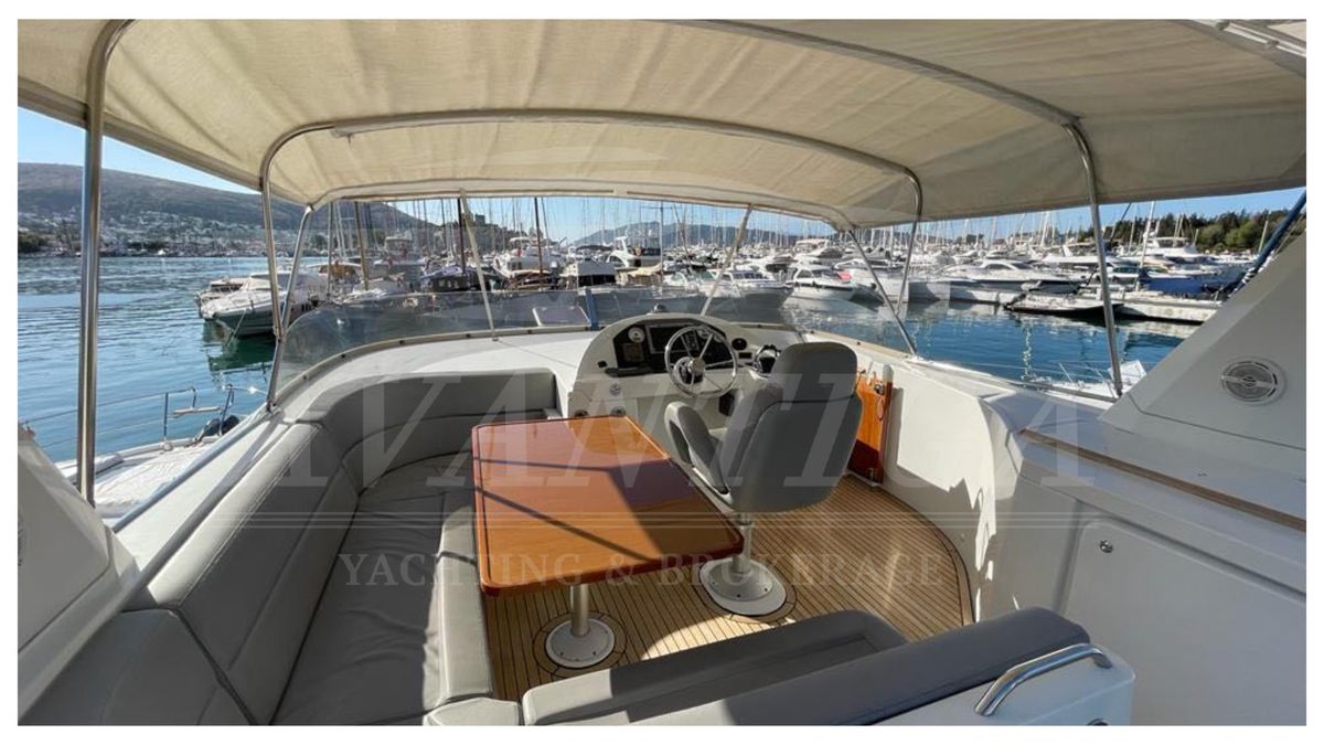 2011 Beneteau 49 