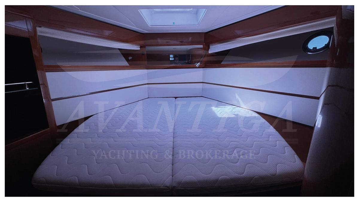 2011 Beneteau 49 