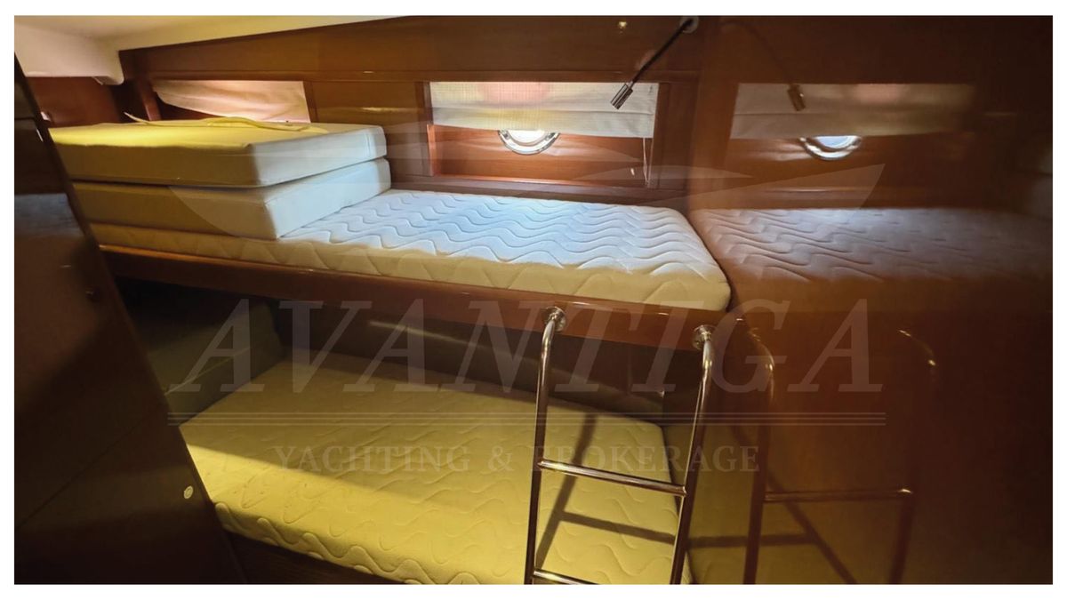 2011 Beneteau 49 