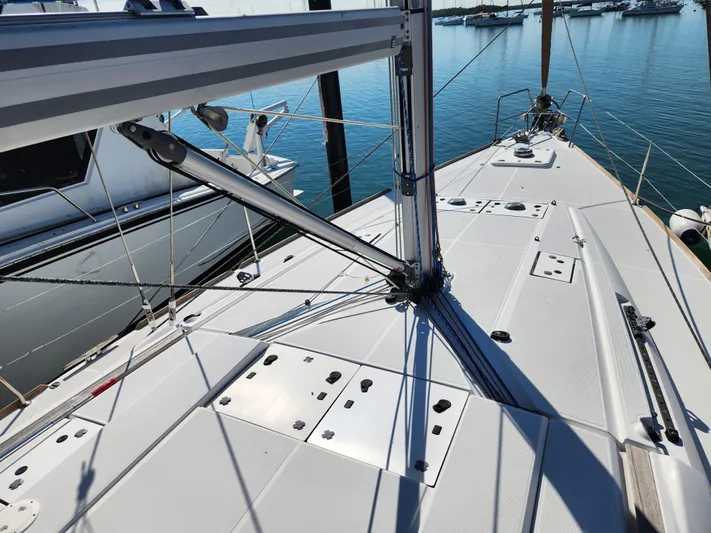 Air 2 Air Yacht Photos Pics 