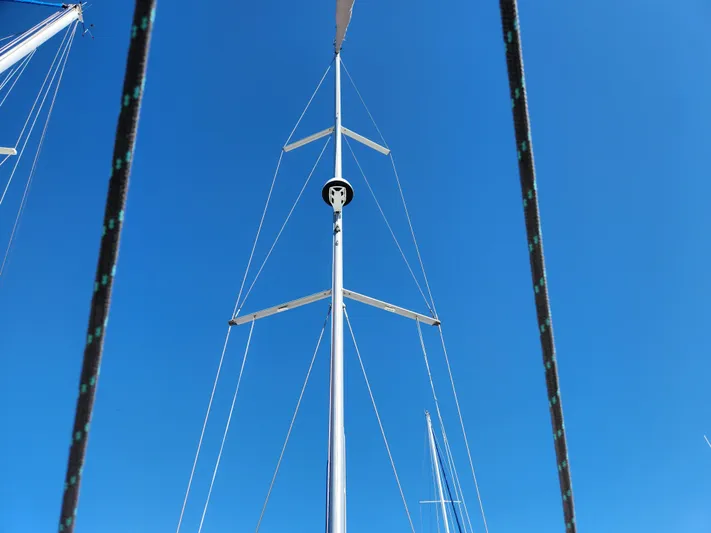 Air 2 Air Yacht Photos Pics 