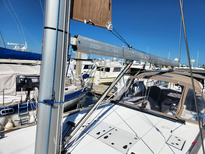 Air 2 Air Yacht Photos Pics 