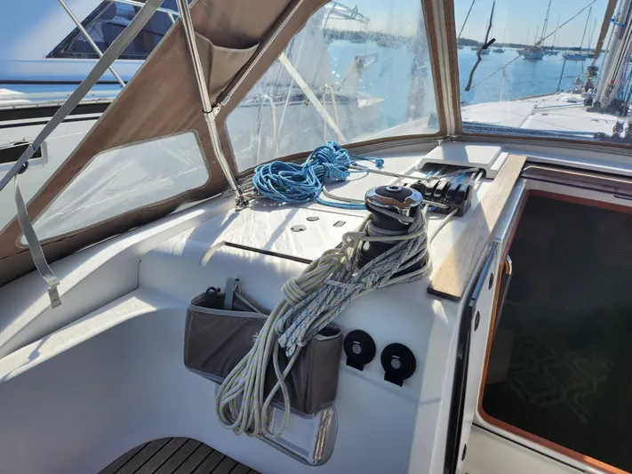 Air 2 Air Yacht Photos Pics 