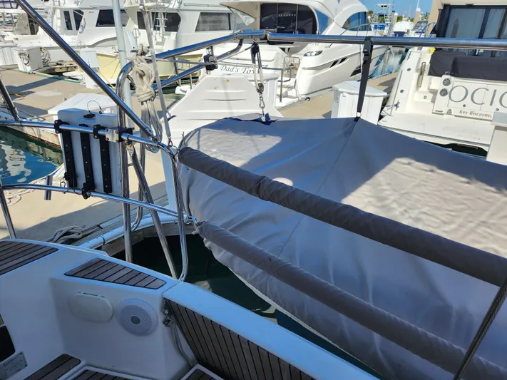 Air 2 Air Yacht Photos Pics 