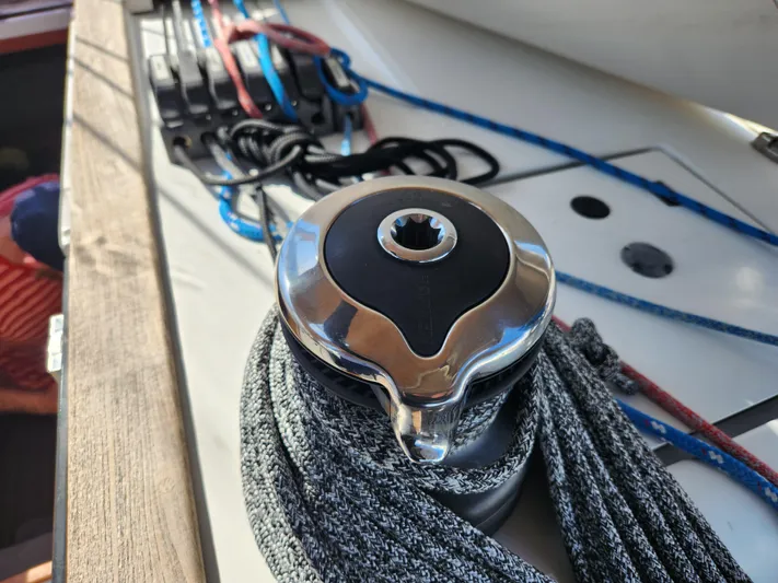 Air 2 Air Yacht Photos Pics 