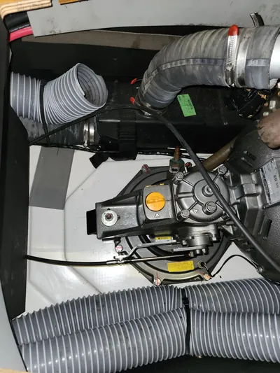 Air 2 Air Yacht Photos Pics 